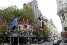Hundertwasser-Haus_03.JPG